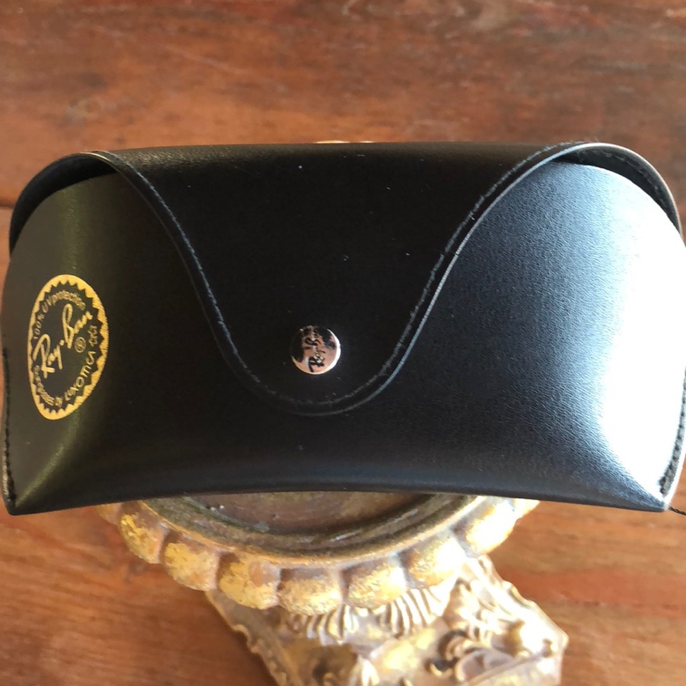 Ray- Ban Eyeglasses Case